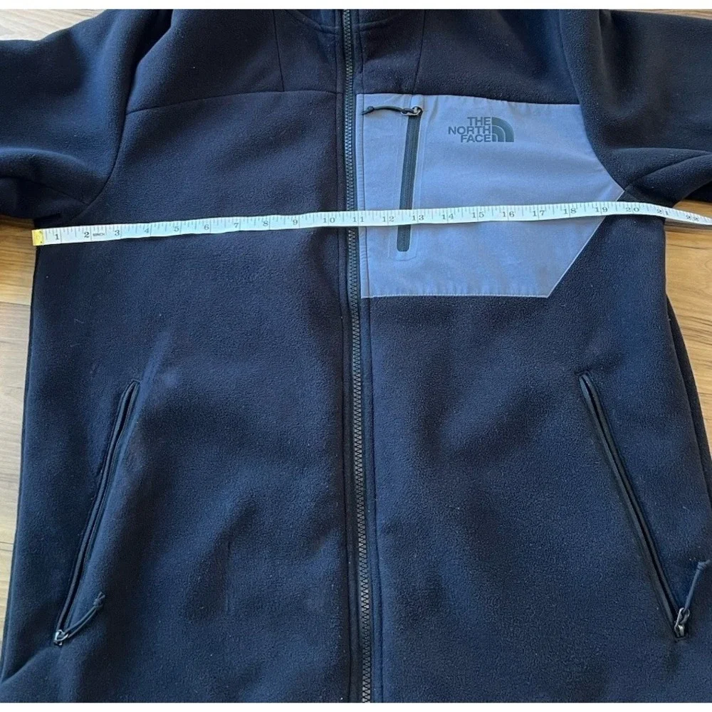 The North Face Men's Medium Full Zip Fleece Jacket Black Gray Logo